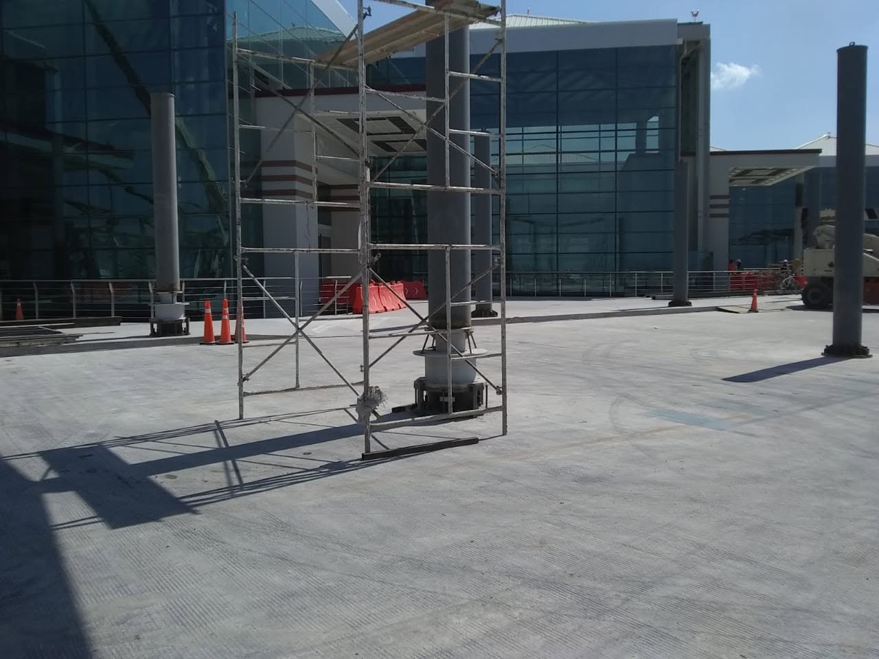 Viaducto AIFA con apoyos LDRB y dispositivos esféricos